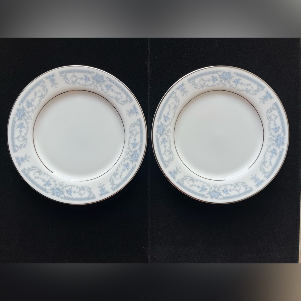 SHEFFIELD (2) Blue Whisper Collection 🥖 Bread & 🧈 Butter Plate Set